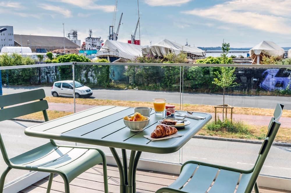 B&B HOTEL Brest Centre Port De Commerce