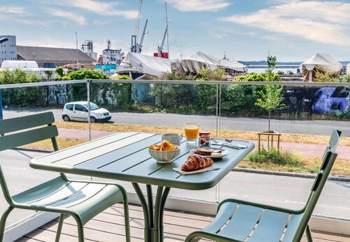 B&B HOTEL Brest Centre Port De Commerce