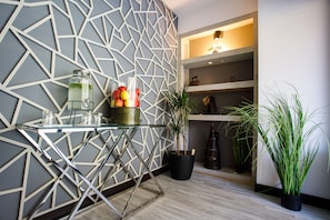 Interior entrance - The Phoenix Hotel (Yerevan)