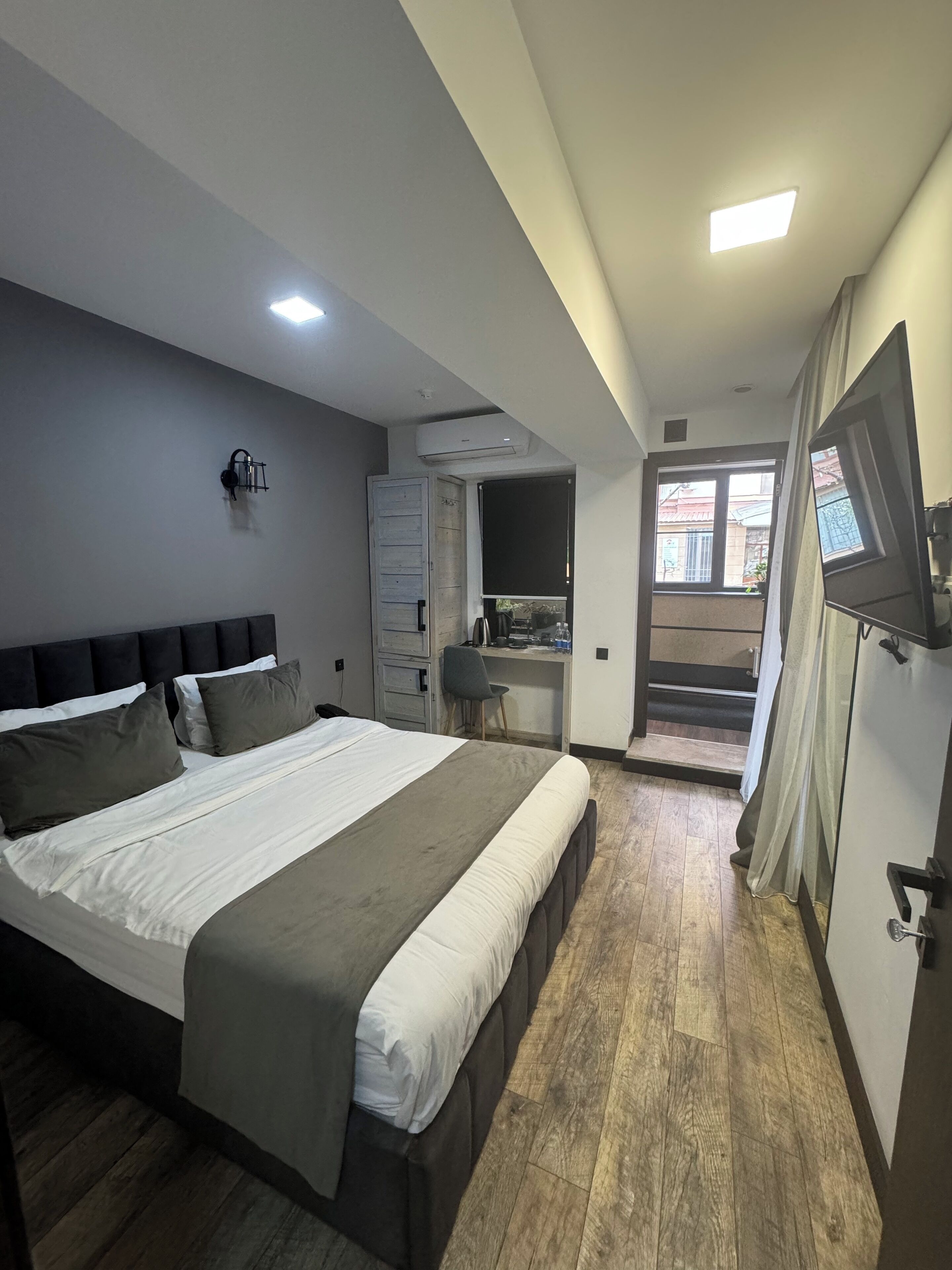 Chambre Économique | Matelas mémoire de forme, minibar, coffres-forts dans les chambres