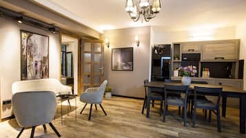 Colchones con efecto memoria y minibar