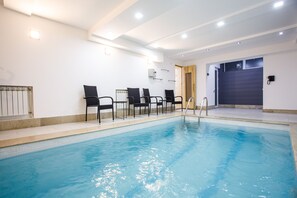 Piscina interna