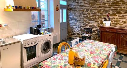 LE PETIT GÎTE - GESPUNSART