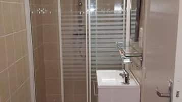 Bathtub