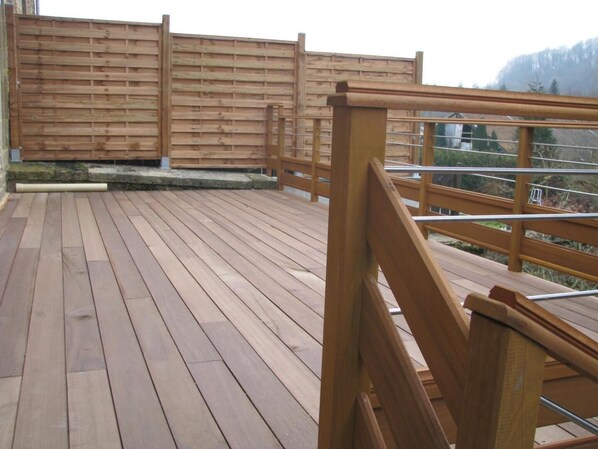 Enceinte de lâhĂ©bergement