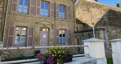 LE GĂźte Communal - Puilly ET Charbeaux