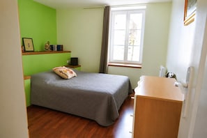 3 chambres, accès à Internet