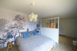 3 bedrooms, Internet, wheelchair access