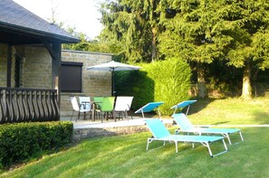 Outdoor dining - LE COIN DE PARADIS - BAALONS (BAALONS)