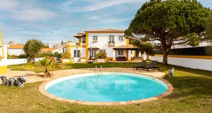 Writer's Cottage Luxury Home Inspiration
