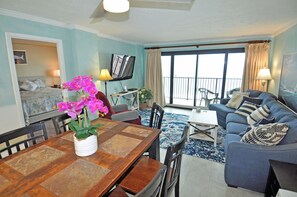 Smart TV - Oceanfront 3BR/2B  Springs Towers 704  Pool, Hot Tub, Fitness Room (North Myrtle Beach)