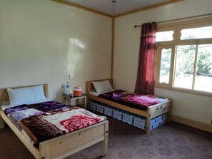 1 chambre, Wi-Fi gratuit, draps fournis