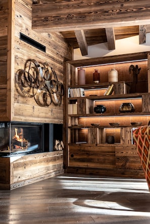 Interior detail -  Alaska Lodge by Alpine resorts (Val-d'Isere)