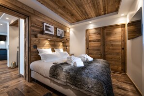 Apartment | In-room safe, soundproofing, free WiFi, bed sheets -  Alaska Lodge by Alpine resorts (Val-d'Isere)