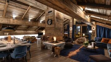 Penthouse Duplex VL B41 | Living area