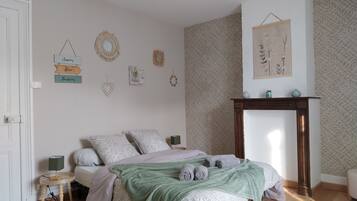 2 habitaciones, tabla de planchar con plancha y wifi gratis