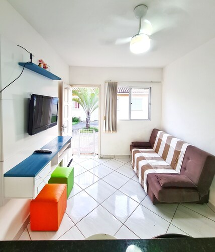 House in Gated Community with Pool - Itanhaém