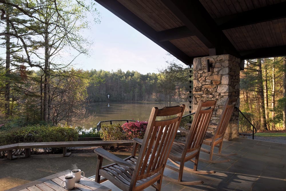 Kanuga Inn & Lodging