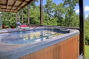 Bain à remous extérieur