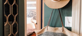 Southside Condo in the Thick of It, sleeps 4