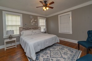 2 chambres, fer et planche Ă repasser, Wi-Fi gratuit, draps fournis