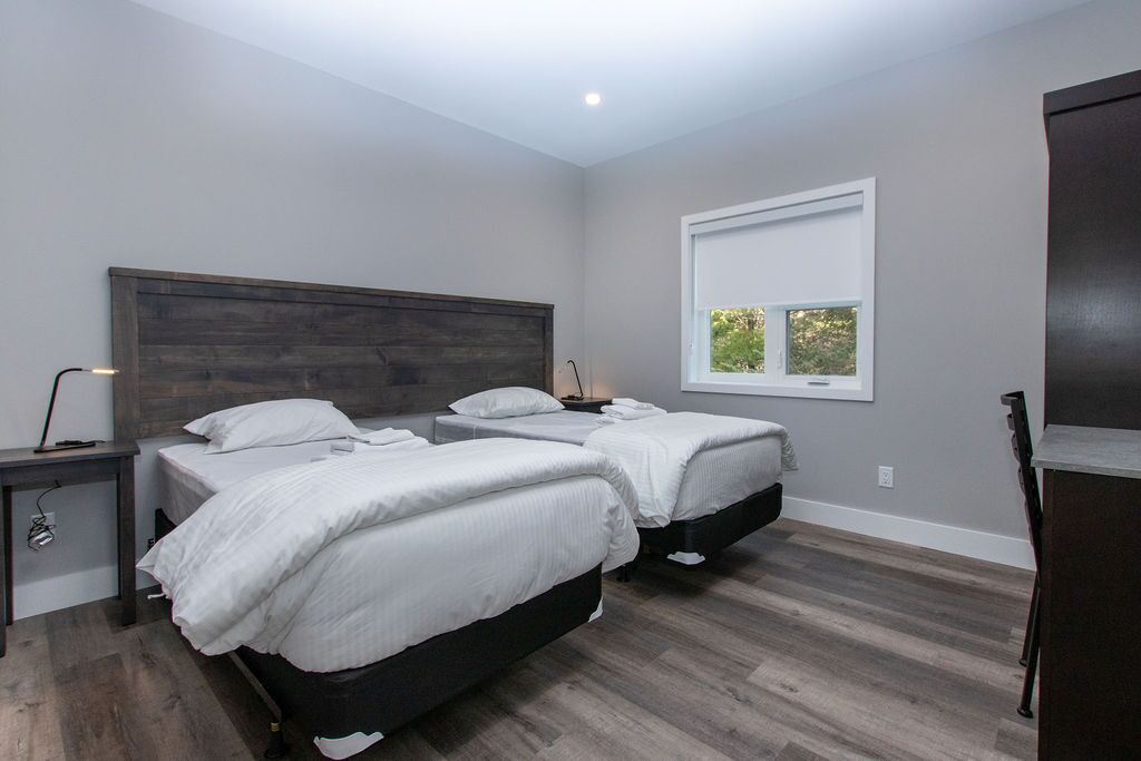 Luxury Cabin, Multiple Bedrooms, Non Smoking, Mountain View | Free WiFi