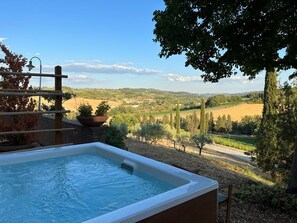 Juniorsvit | Privat bubbelpool