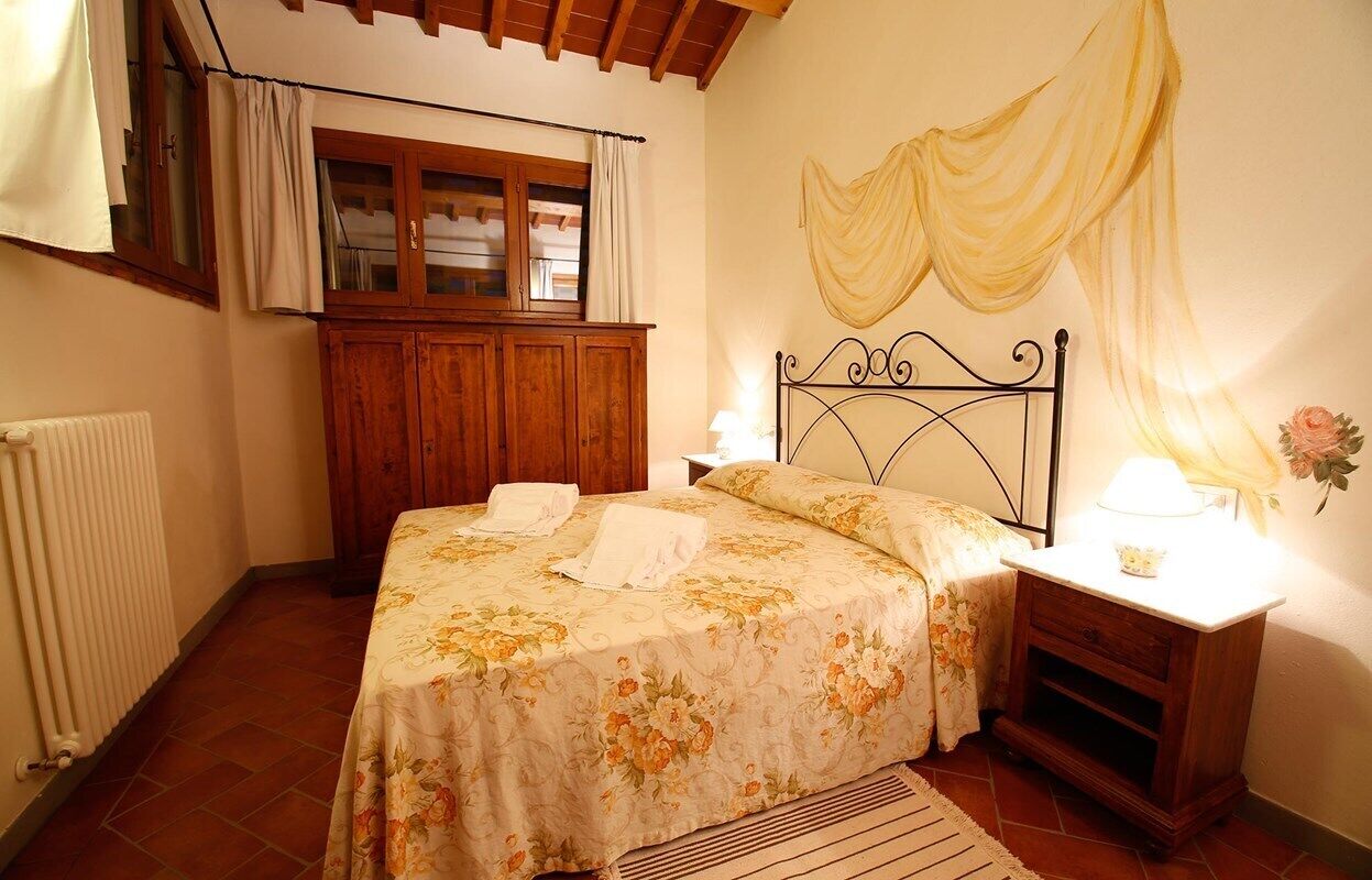 Deluxe-Apartment, 2 Schlafzimmer | Schreibtisch, Babybetten, kostenloses WLAN, Bettwäsche