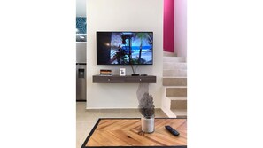 2 slaapkamers, een strijkplank/strijkijzer, gratis wifi, beddengoed