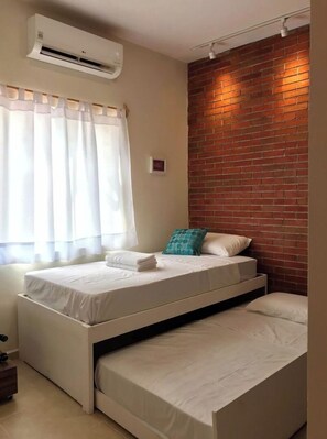2 Schlafzimmer, Bügeleisen/Bügelbrett, kostenloses WLAN, Bettwäsche