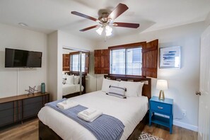 4 camere, ferro/asse da stiro, Wi-Fi, lenzuola