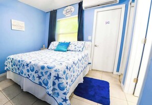 1 chambre, fer et planche à repasser, lit parapluie, Wi-Fi gratuit