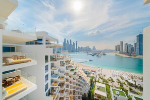 Property grounds - Jaw dropping 2BR Apt with Sea View at FIVE Palm (Dubai)