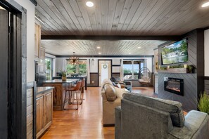 Interior - Pool Lodge with amazing views! (Bryant)