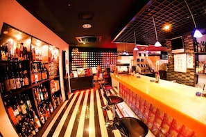 Bar (in der Unterkunft)