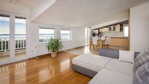 Smart TV - Deluxe Sea View (Splitsko-dalmatinska županija)