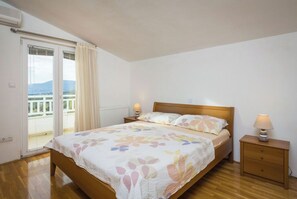3 Schlafzimmer, Bügeleisen/Bügelbrett, kostenloses WLAN, Bettwäsche