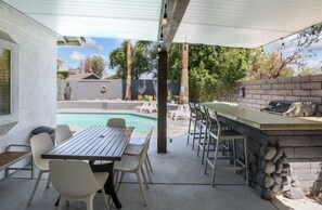 Balcony - Via Escuela 2 (Palm Springs)