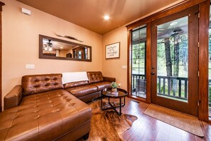Smart TV, offices - 4 BED, 3-BATH PRIVATE FLAGSTAFF RETREAT CENTERALLY LOCATED NEAR MTB & ATV TRAILS (Flagstaff)