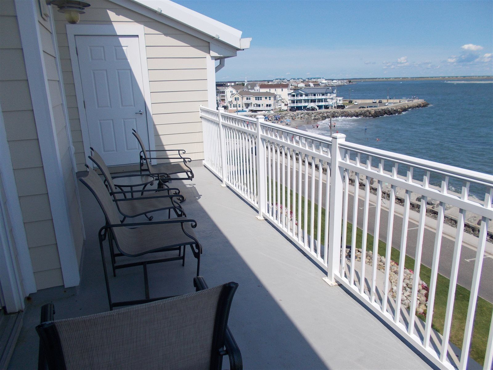 Condo (NW101 West Spruce Avenue, Unit 404) | Balcony