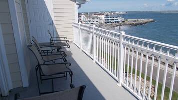 Condo (NW101 West Spruce Avenue, Unit 404) | Balcony