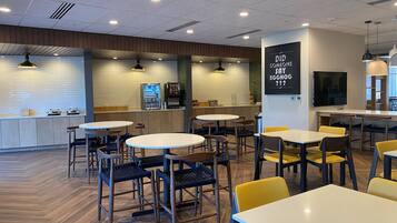 Ókeypis evrópskur morgunverður daglega