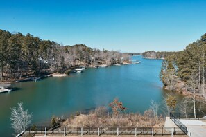 Desk, laptop workspace, iron/ironing board, free cots/infant beds - Fairfield Inn & Suites Seneca Clemson Univ Area     (Seneca)