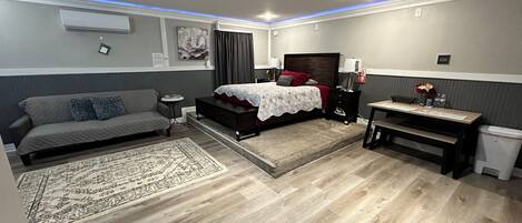 1 habitación, escritorio, tabla de planchar con plancha y wifi gratis