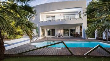 奢華別墅 | 4 間睡房、書桌、熨斗/熨衫板、免費 Wi-Fi