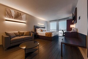 Room, 1 King Bed, Non Smoking