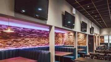 Apartment | Tempat makan