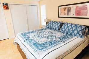 1 chambre, bureau, Wi-Fi, draps fournis