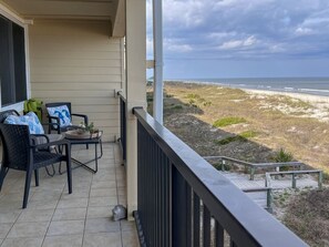 Property grounds - Coral Sands - Oceanfront Condo - Coastal Bliss (Fernandina Beach)