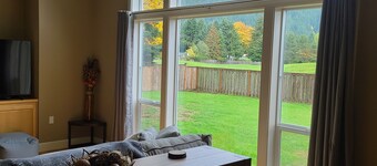 Dog Friendly Carson Home on Elk Ridge Golf Course